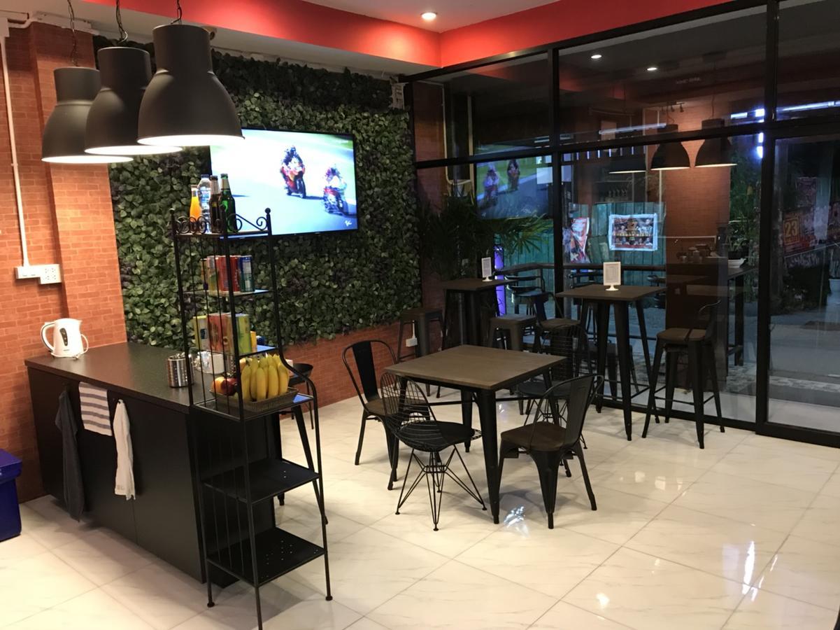 Ferb Guest House Patong Bagian luar foto