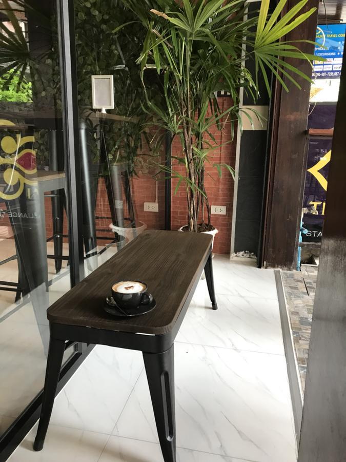 Ferb Guest House Patong Bagian luar foto