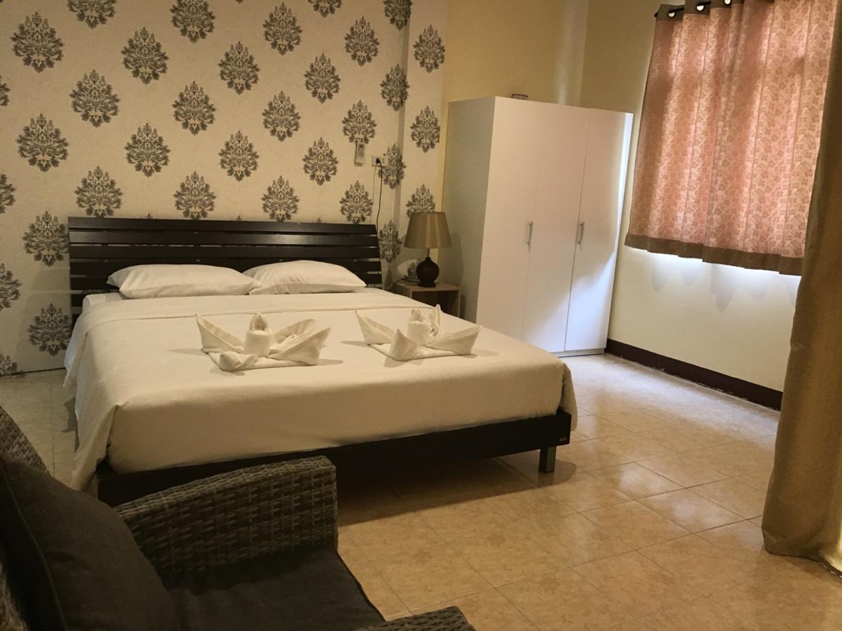Ferb Guest House Patong Bagian luar foto